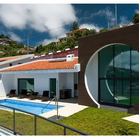 The Pool House In Ponta De Sol *